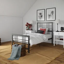 Bellatrix Metal Bed Black - Room & Joy